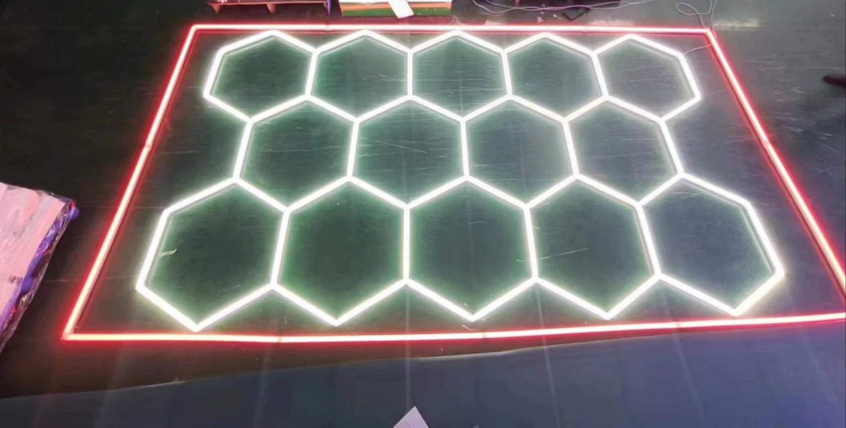 Customized Barbershop Hair Salon Hexagon Led Lights Garage Lamp Honeycomb Led Light for Showroom Ceiling Light Hexagon Light