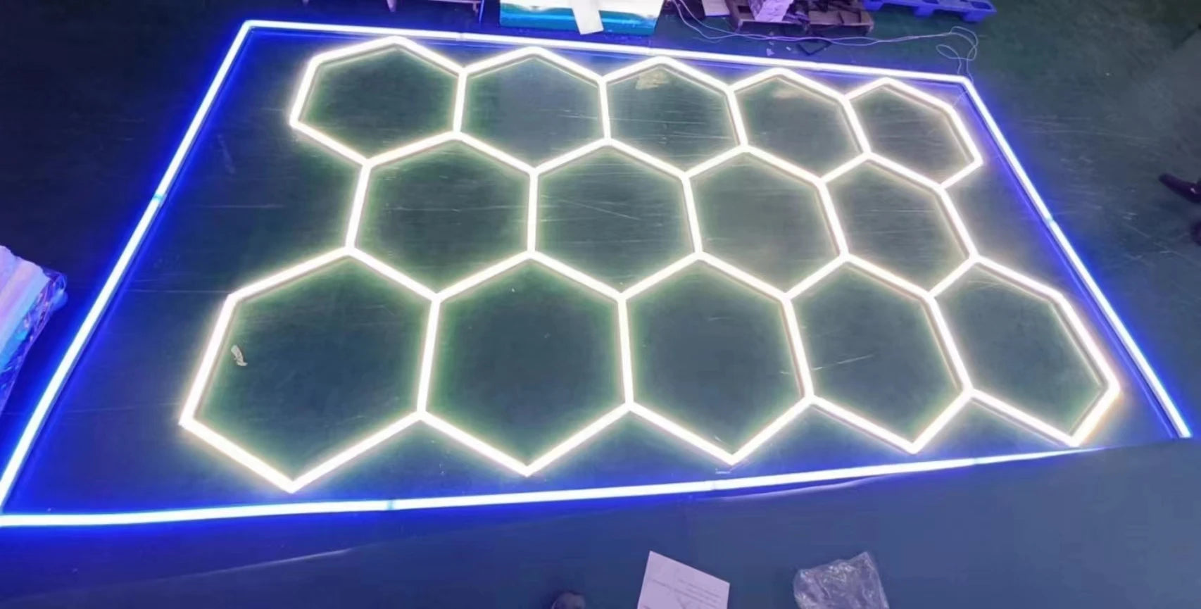 Customized Barbershop Hair Salon Hexagon Led Lights Garage Lamp Honeycomb Led Light for Showroom Ceiling Light Hexagon Light